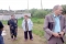 Депутат Горбатин в Кирове обсудил проблемы кладбища, детской площадки и детских 