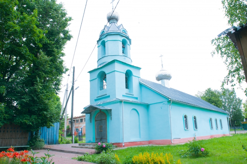 Старообрядческая церковь Николая Чудотворца в Волом (1999)