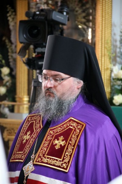 Епископ Людиновский Никита отслужит 24 июня в Песочне