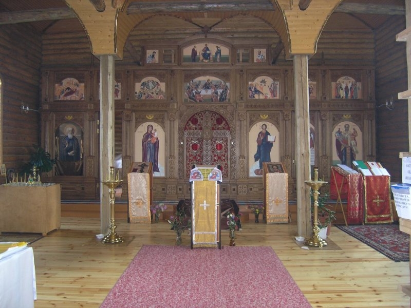 Храм святителя Николая в микрорайоне Жилино