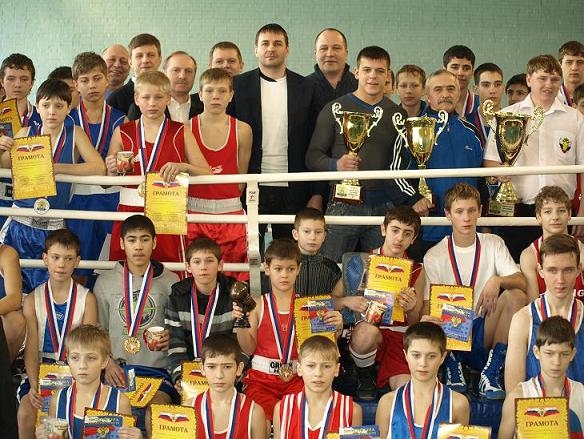 Кировские боксеры отличились на Кубке прокурора Калужской области