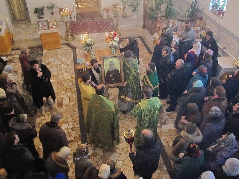 В новом храме св. Ксении Петербургской прошел престольный праздник