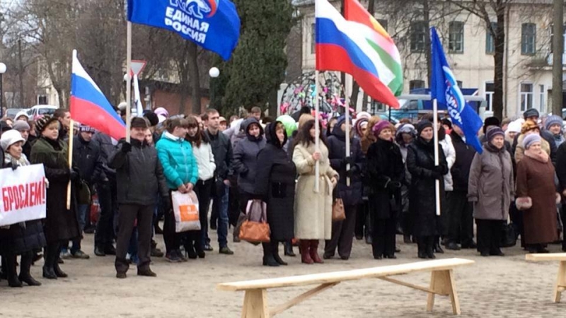 На митинге «Единой России» напали на журналиста Мамочкина