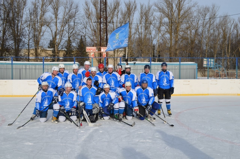 ХК «Киров» примет участие в Кубке губернатора по хоккею