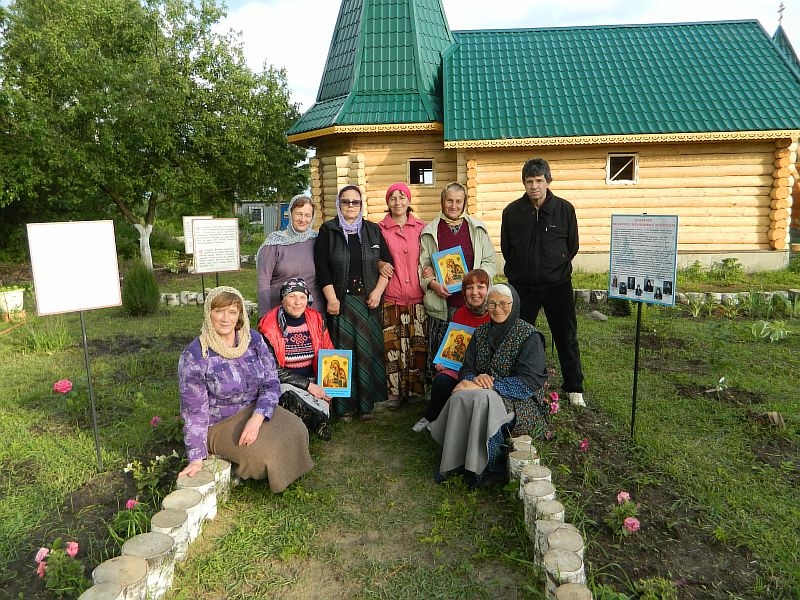 Прихожане Невского собора помогли в благоустройстве монастырю в соседнем районе